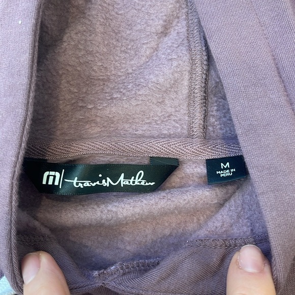 Travis Mathew Costal Cloud Hoodie Size Medium bag included - Picture 4 of 6